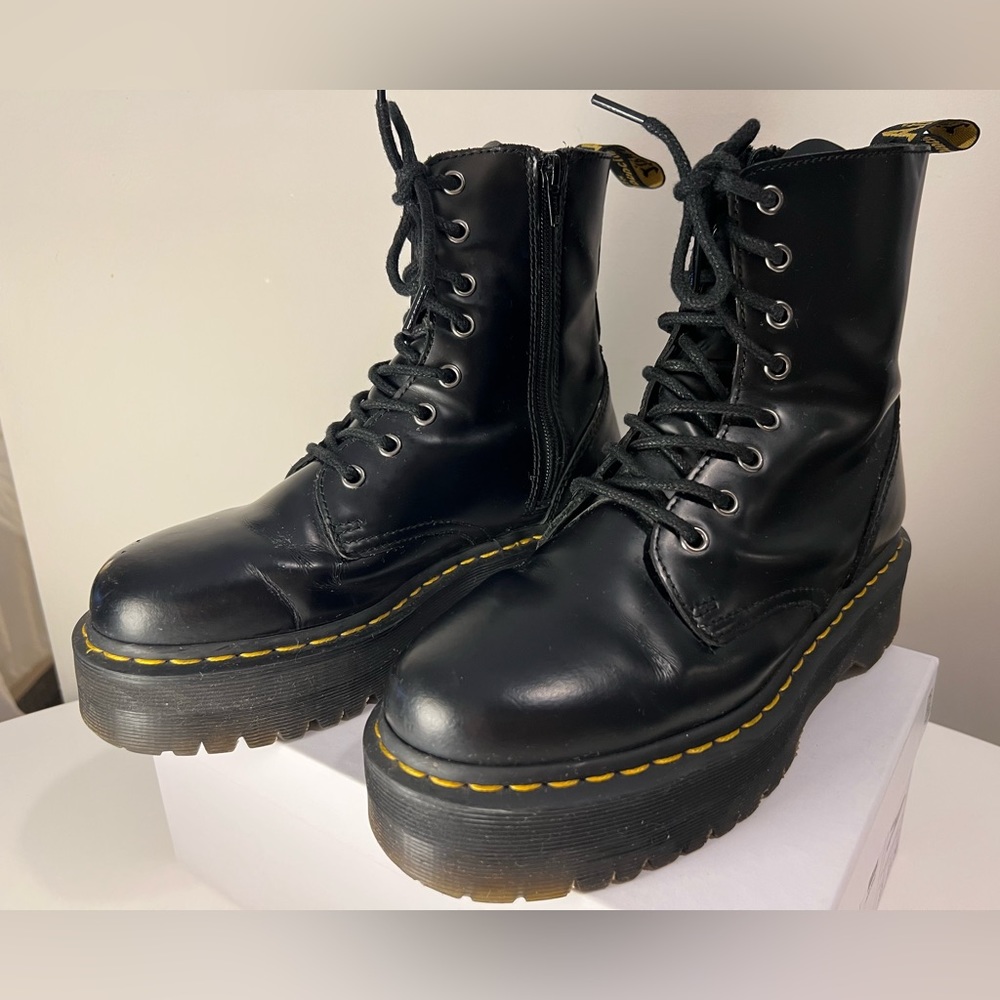 Dr. Martens Jadon boot leather platforms